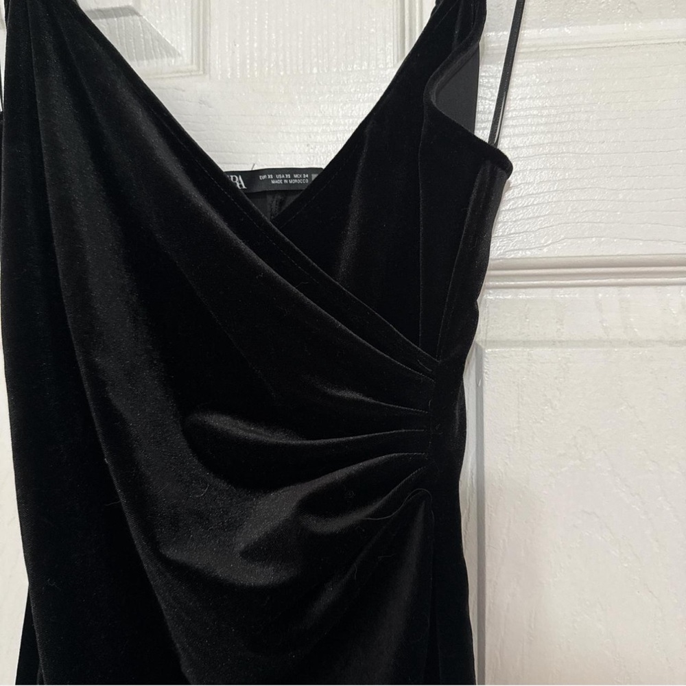 ZARA Elegant Black Velvet Dress with Rhinestone Straps size XS - Picture 2 of 4